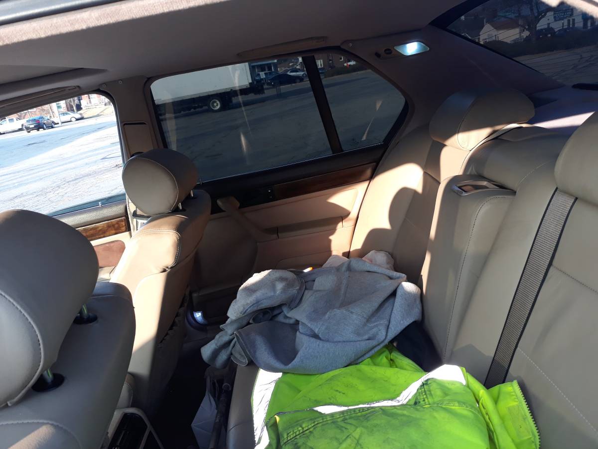 Bmw-735i-1988-blue-5