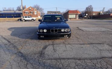 Bmw-735i-1988-blue-9