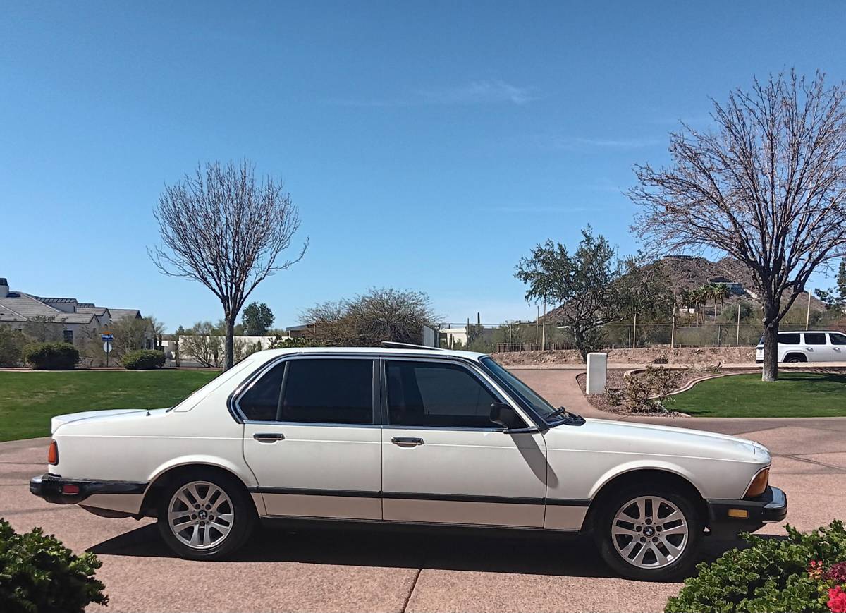 Bmw-735i-bmw-e23-1985-white-11
