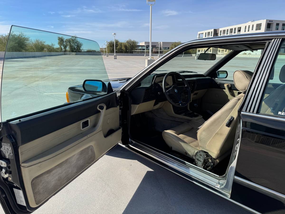 Bmw-e24-635csi-1987-black-9