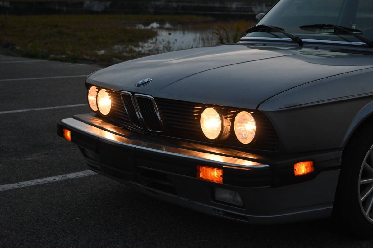 Bmw-e28-535is-1987-silver-10