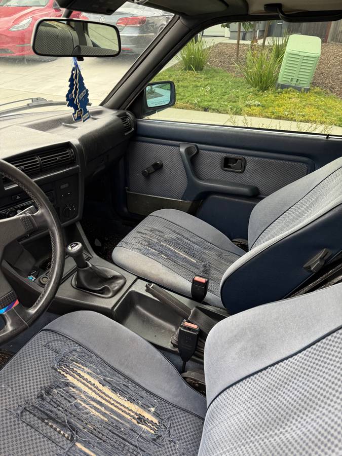 Bmw-e30-1983-6