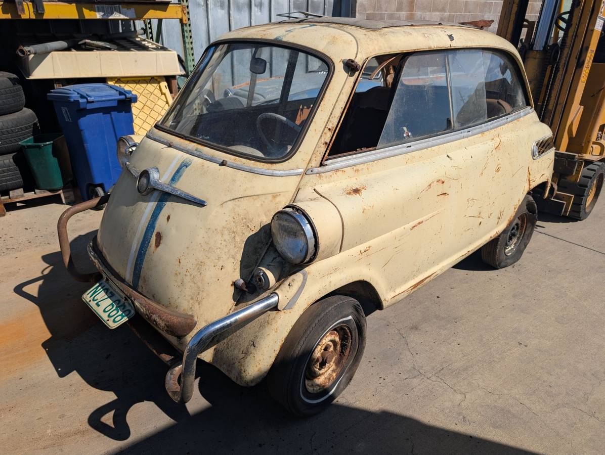 Bmw-isetta-1961-white-1