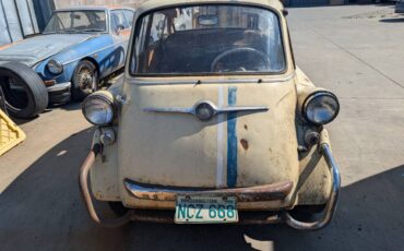 Bmw-isetta-1961-white