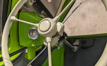 Bmw-isetta-300-1957-green-14