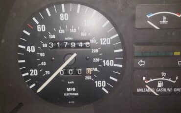 Bmw-l7-1987-silver-11