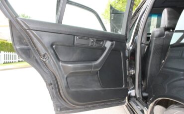 Bmw-m5-1992-black-12