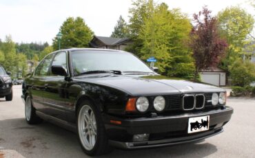 Bmw-m5-1992-black