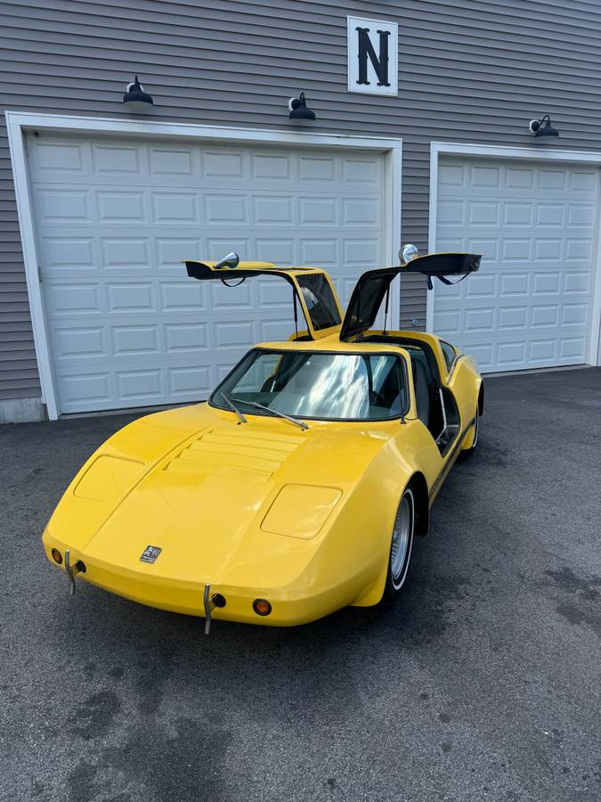Bradley-gt-ii-1978-yellow-2