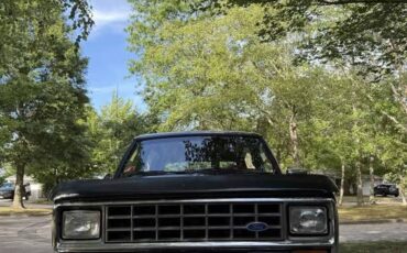 Bronco-ii-xlt-1988-black-2