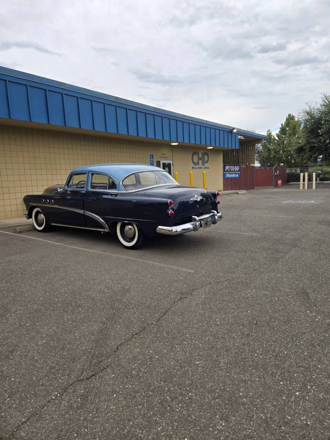 Buick-1953-blue-2