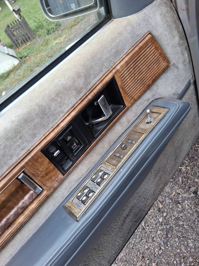 Buick-1986-silver-12