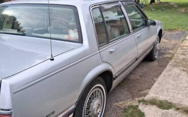 Buick-1986-silver-7