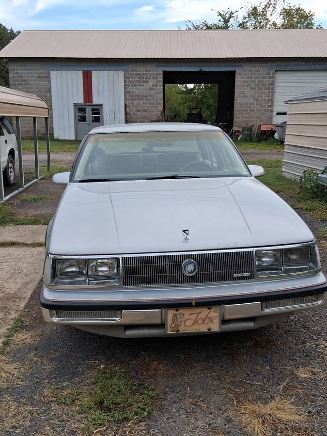 Buick-1986-silver