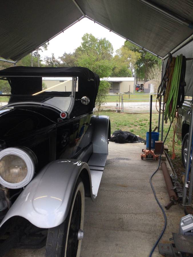 Buick-24-34-model-1924-black-1