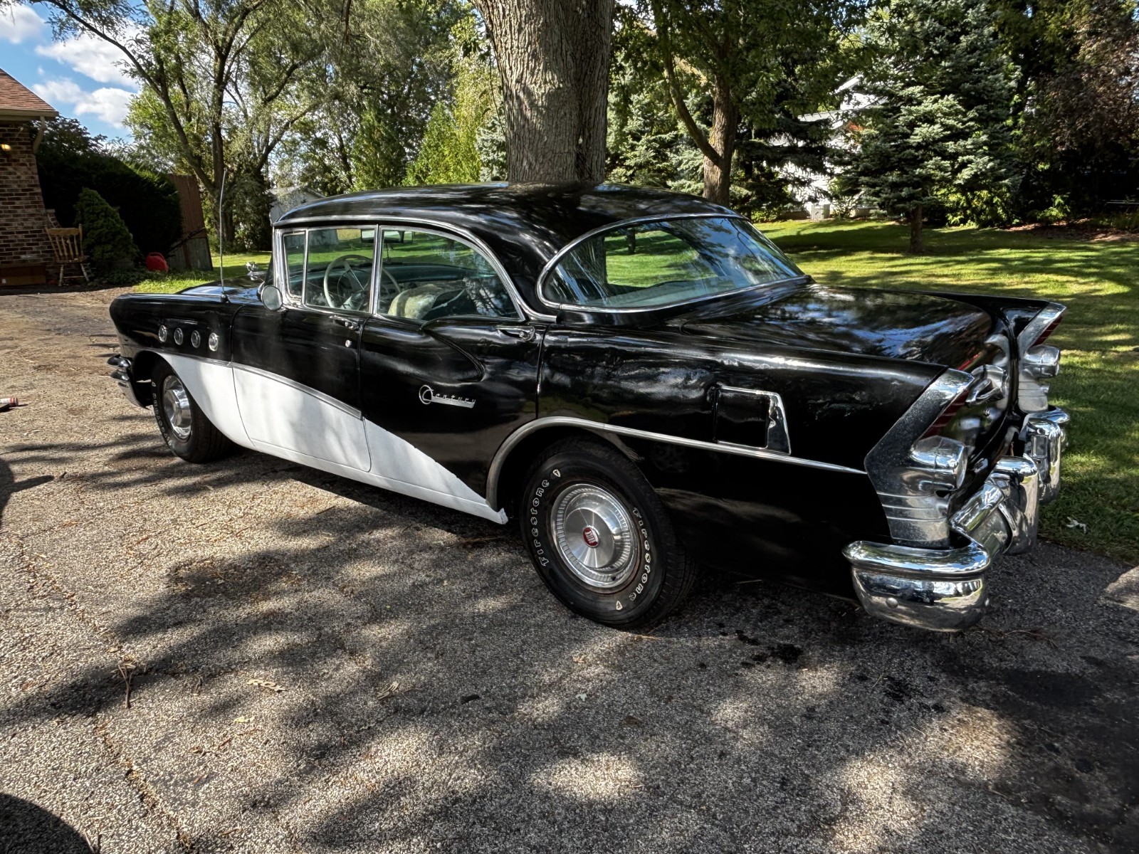 Buick-Century-1955-Sedan-10