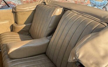Buick-Convertible-1941-Bruin-Beige-21