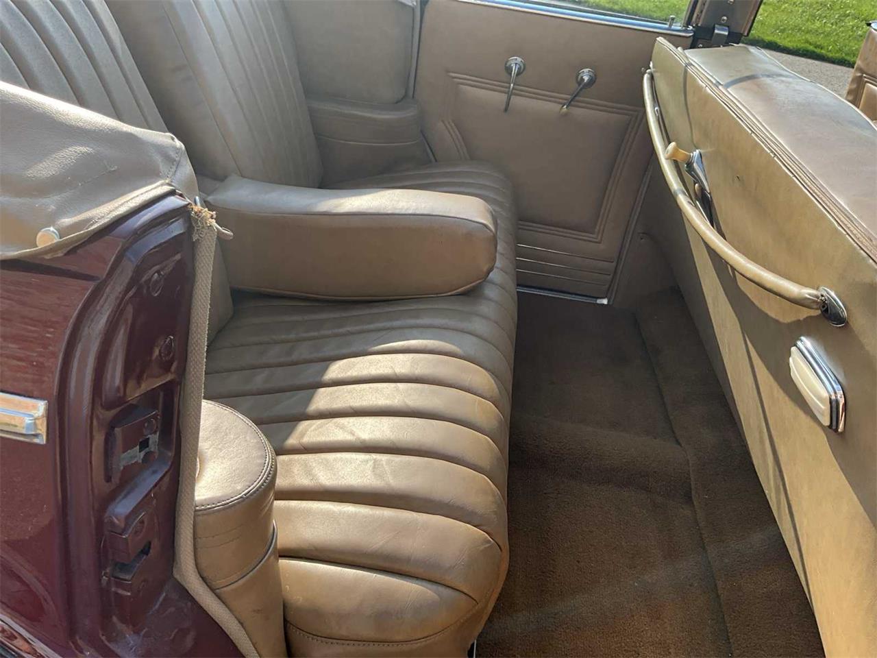 Buick-Convertible-1941-Bruin-Beige-26