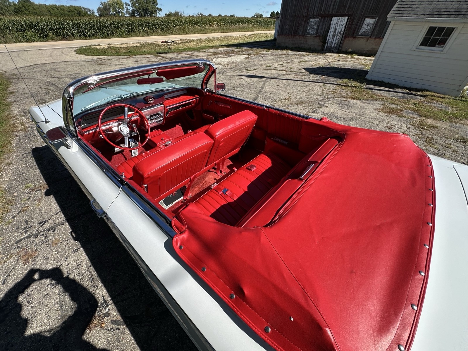 Buick-Electra-1961-Convertible-10