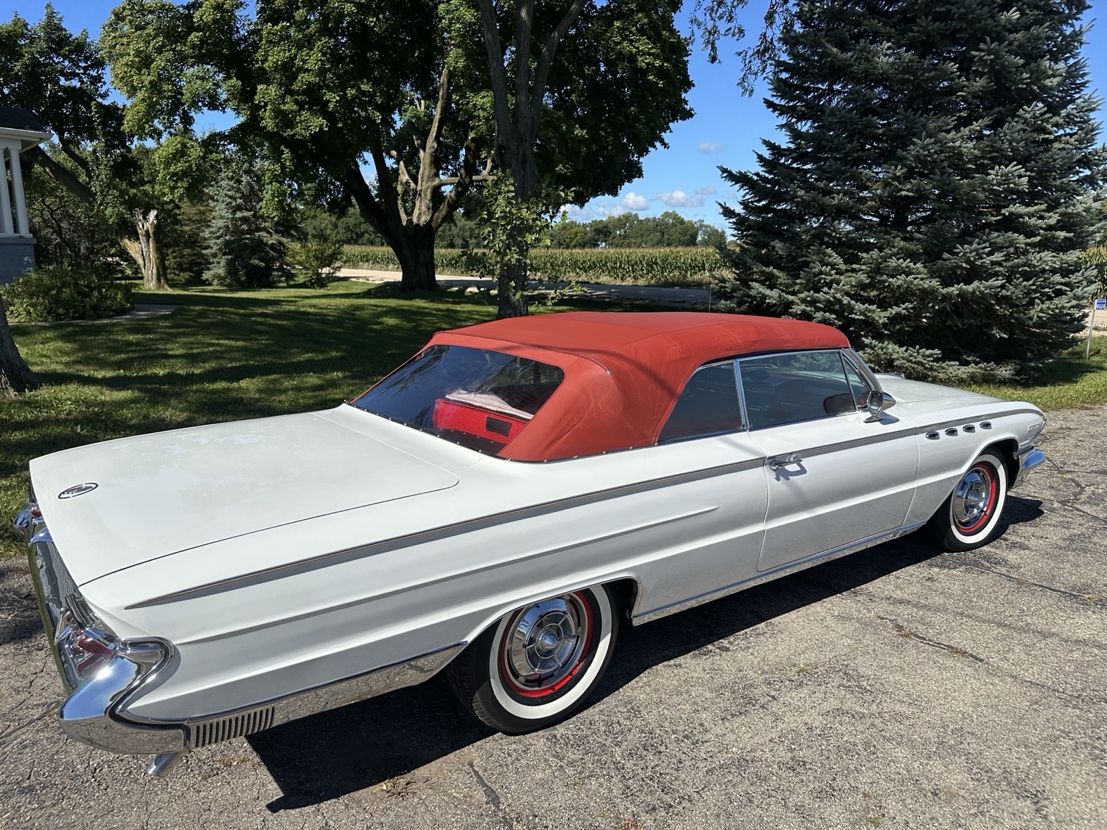 Buick-Electra-1961-Convertible-13
