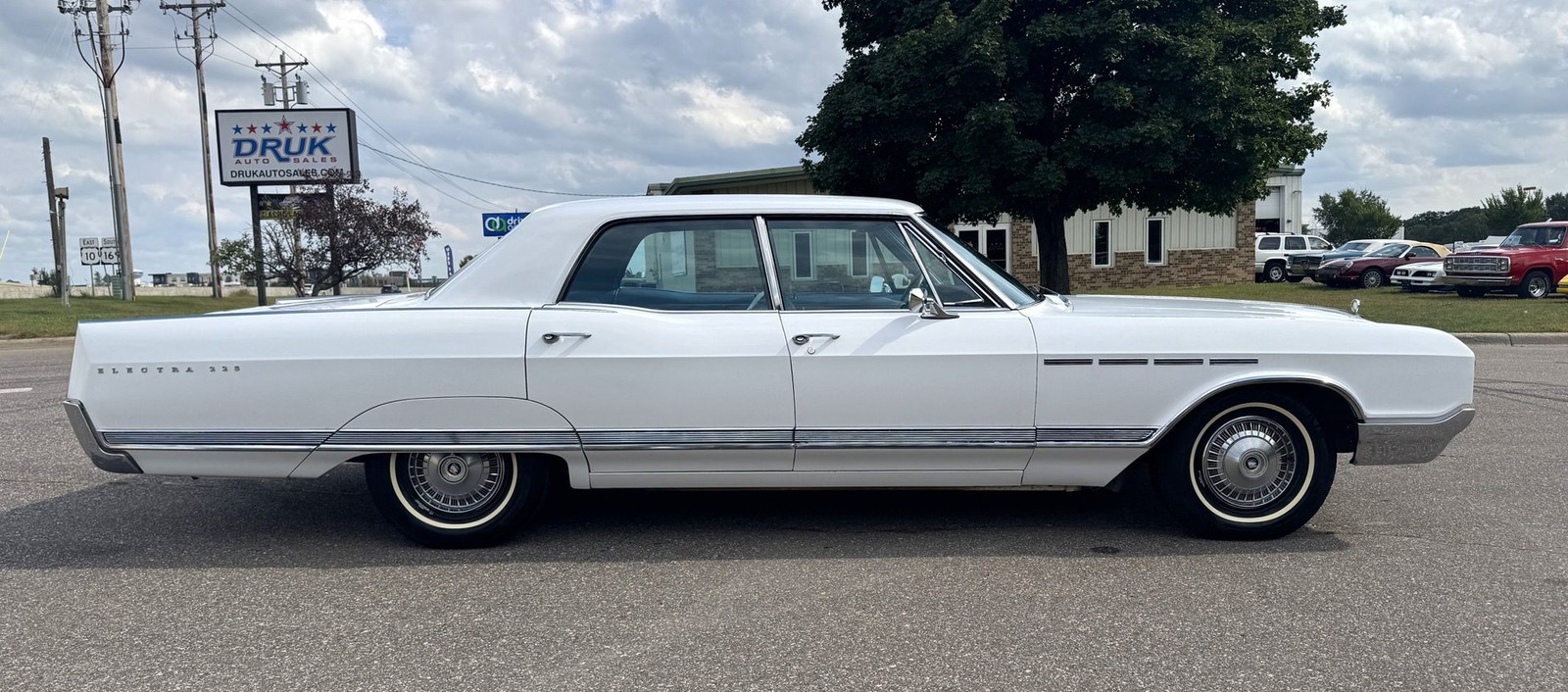Buick-Electra-225-1965-Other-1