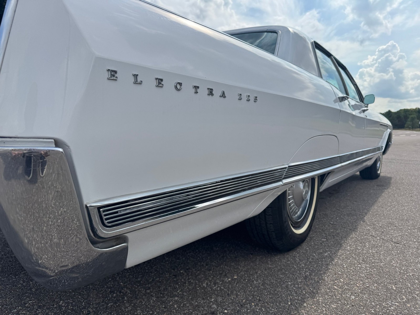 Buick-Electra-225-1965-Other-27