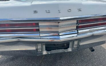 Buick-Electra-225-1965-Other-35