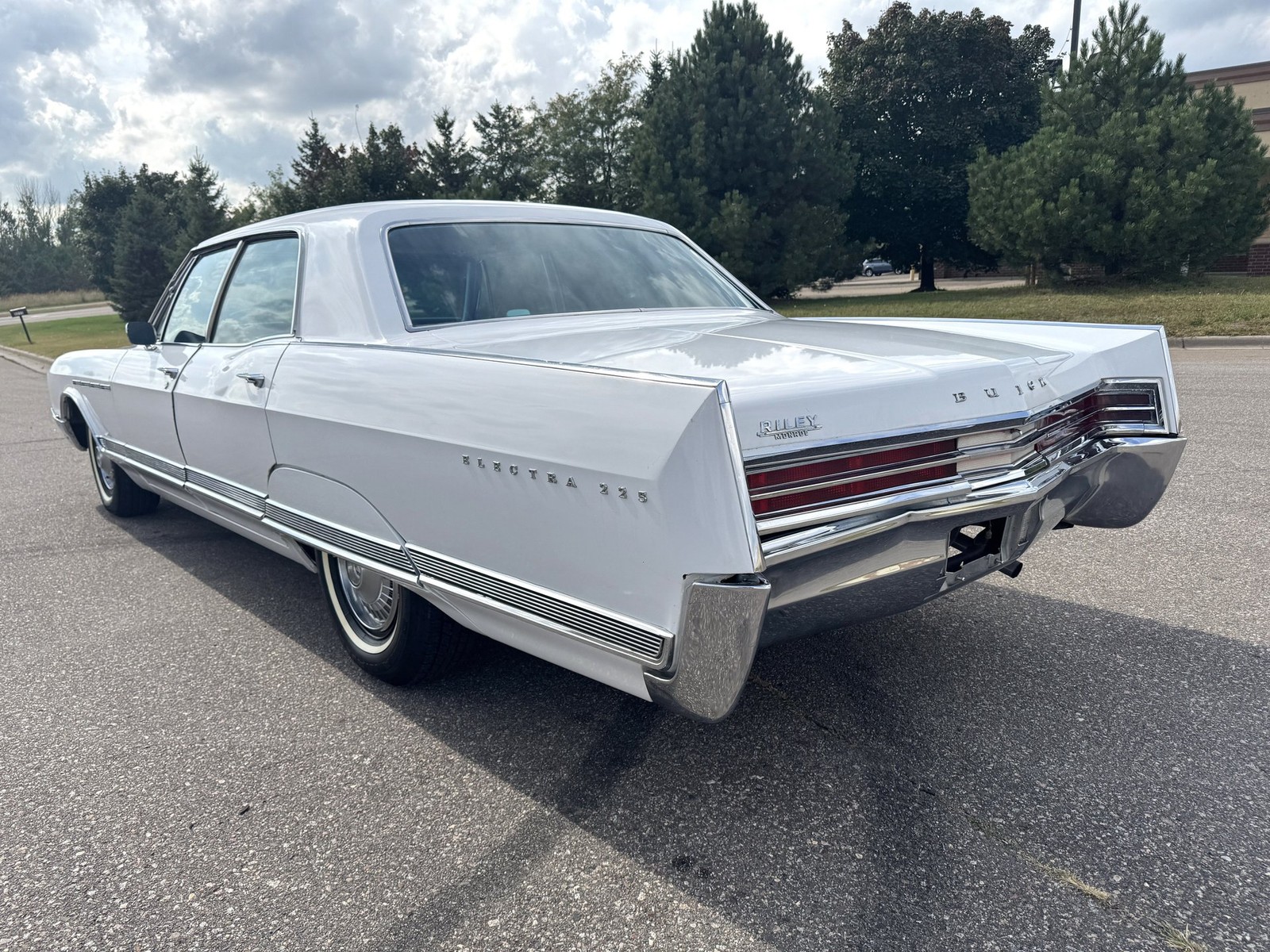 Buick-Electra-225-1965-Other-5