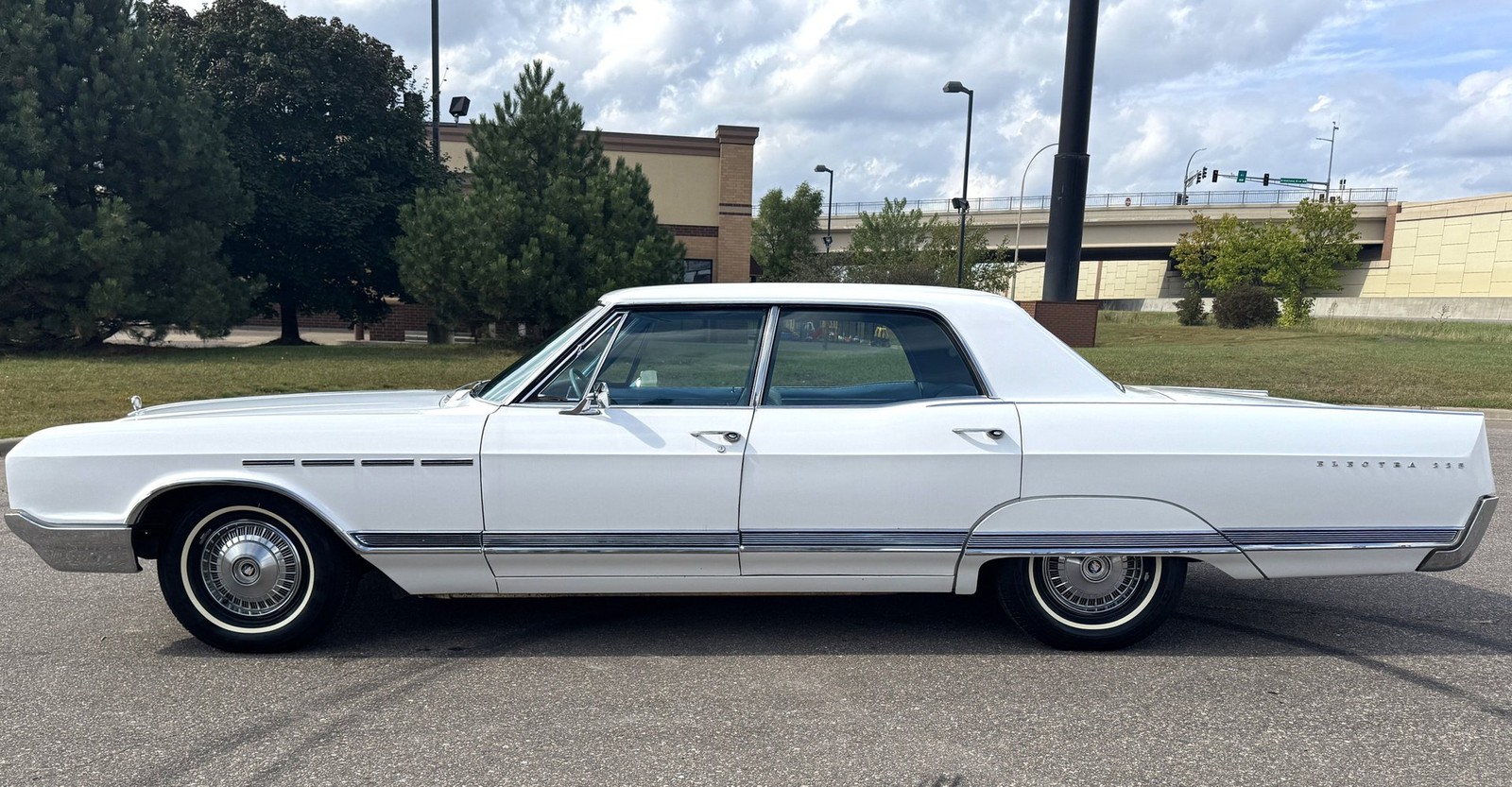 Buick-Electra-225-1965-Other-6