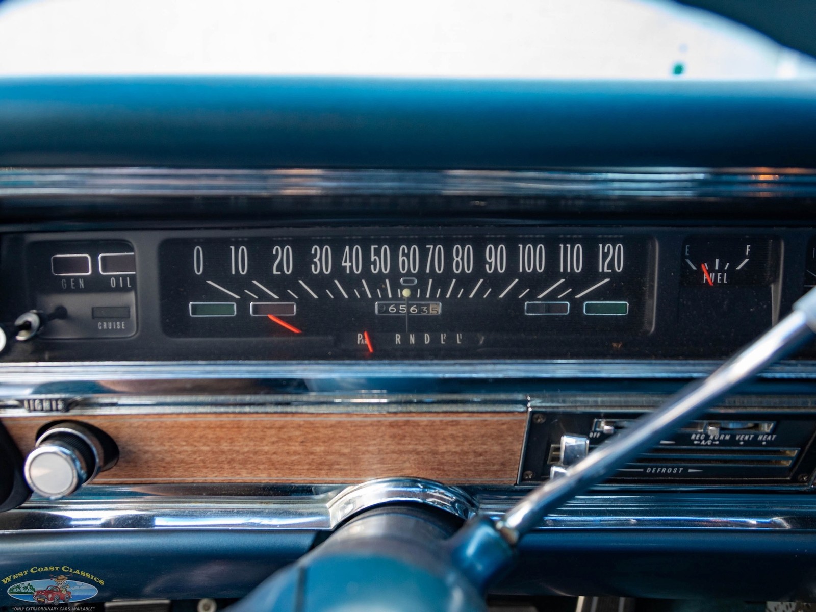 Buick-Electra-225-Custom-1967-2-Door-Hardtop-36
