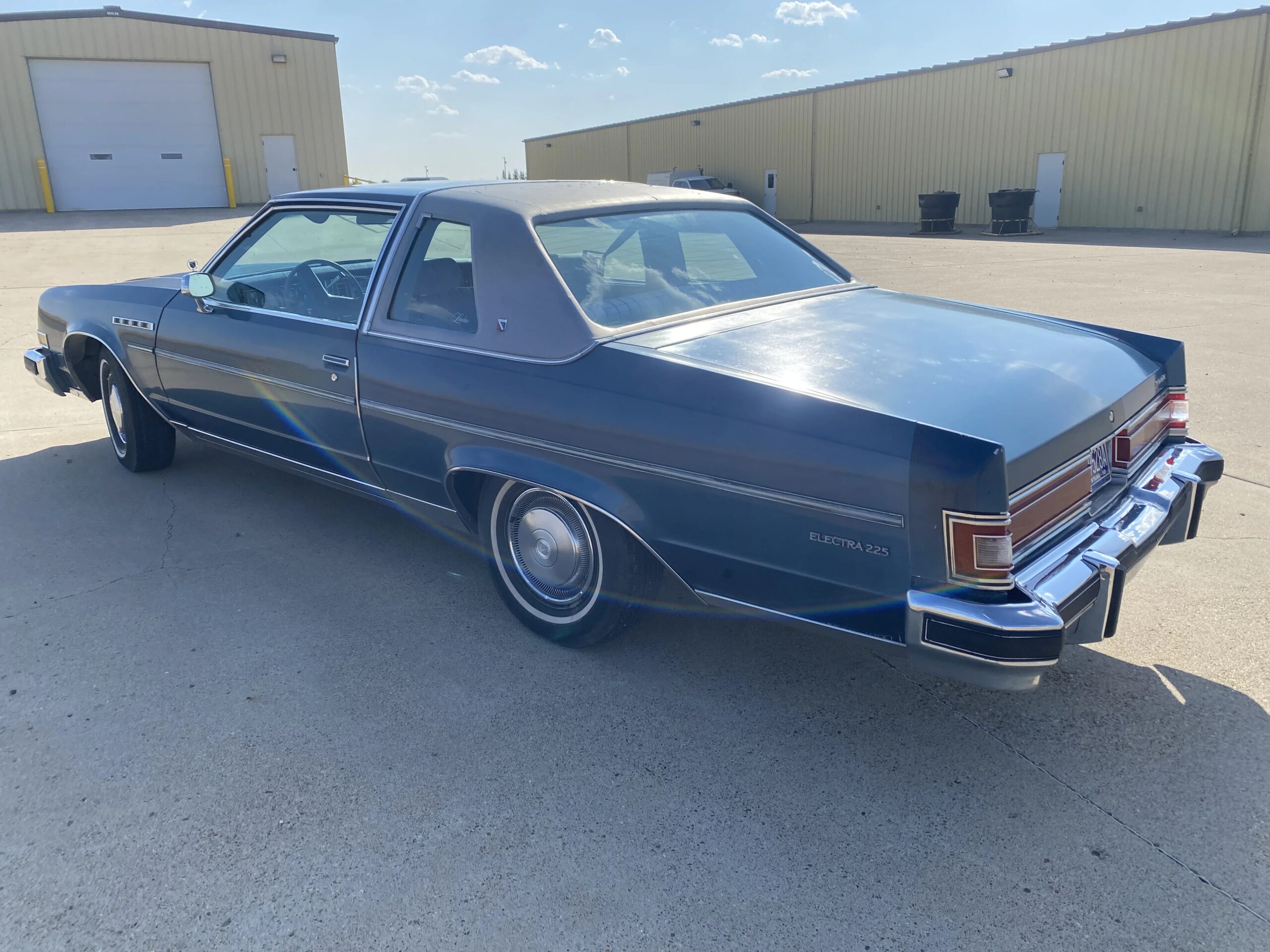 Buick-Electra-coupe-1978-Blue-Blue-1