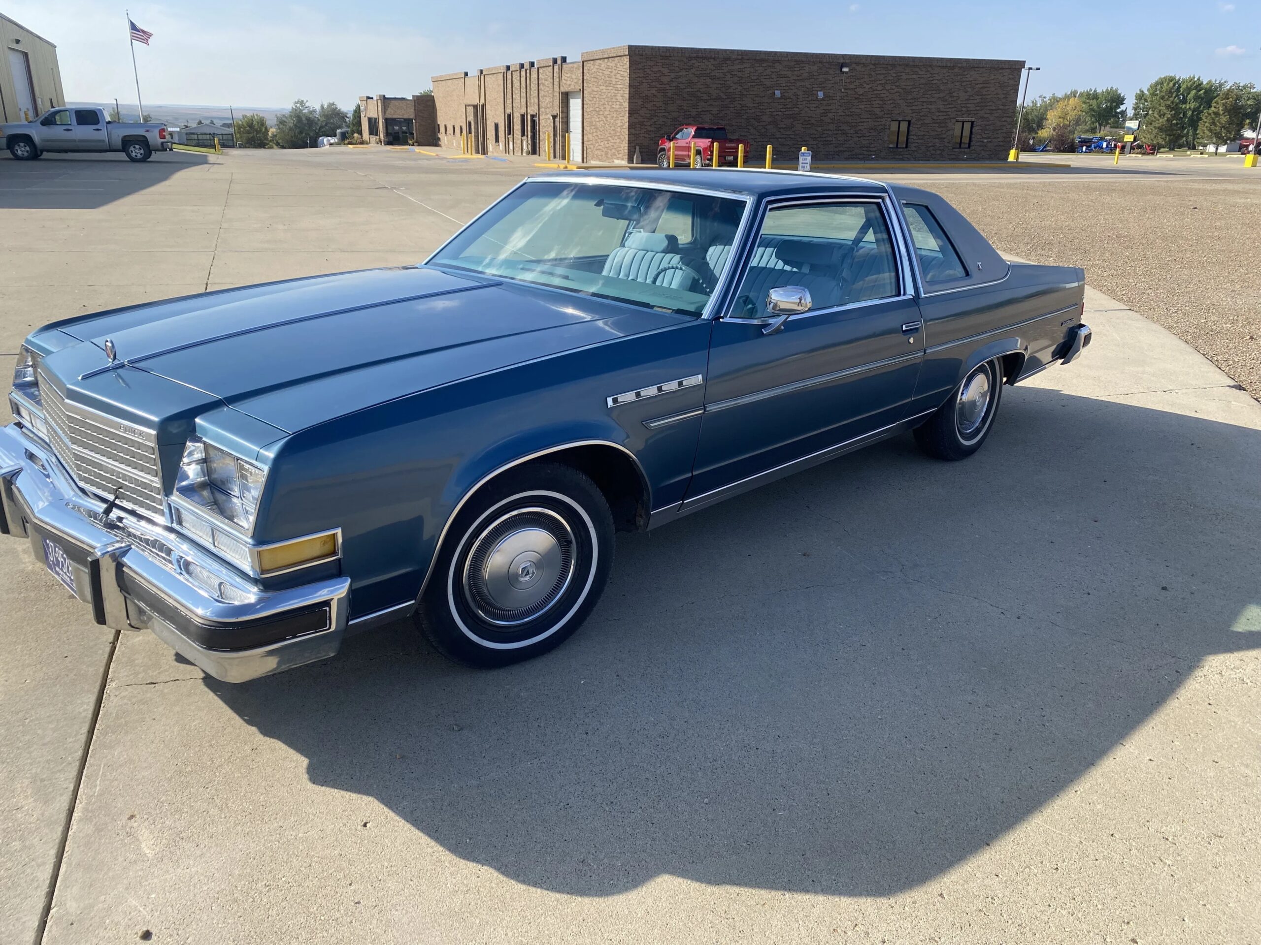 Buick-Electra-coupe-1978-Blue-Blue-3
