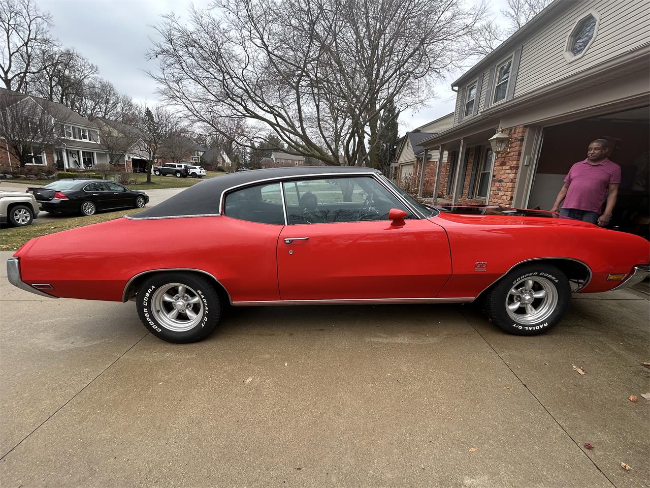 Buick-Gran-sport-1972-fire-red-black-1