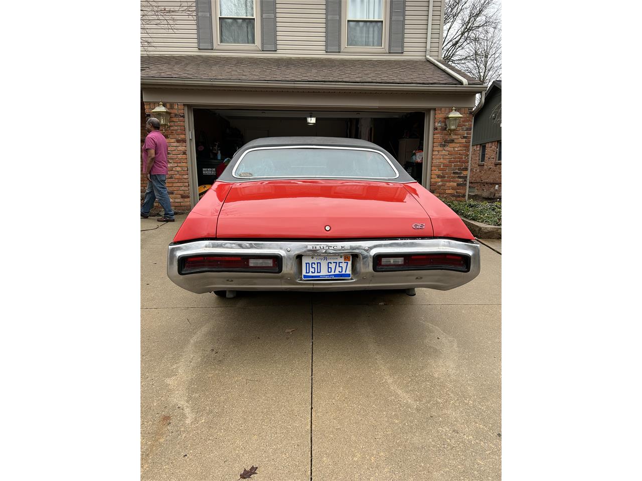 Buick-Gran-sport-1972-fire-red-black-5