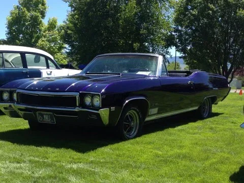Buick-Gran-sport-400-1968-Purple-Black-2