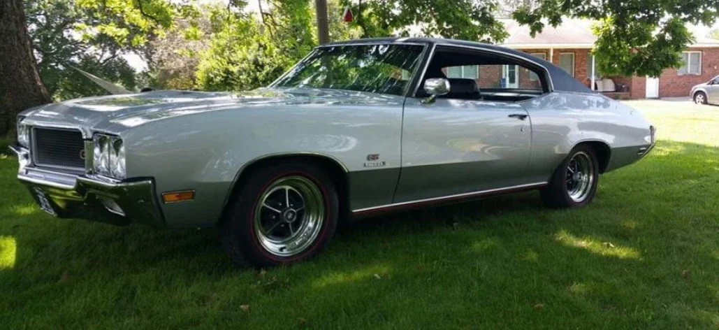 Buick-Gran-sport-455-stage-1-1970-Silver-1
