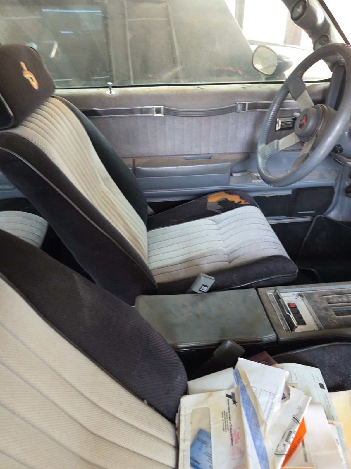 Buick-Grand-National-1987-8
