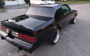 Buick-Grand-National-1987-American-Muscle-Car-4