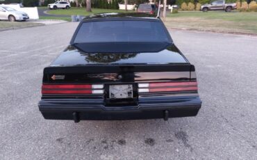 Buick-Grand-National-1987-American-Muscle-Car-6