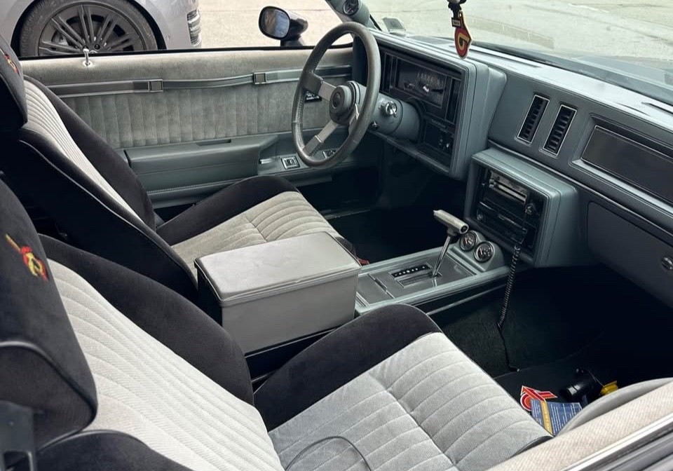 Buick-Grand-National-1987-American-Muscle-Car-7
