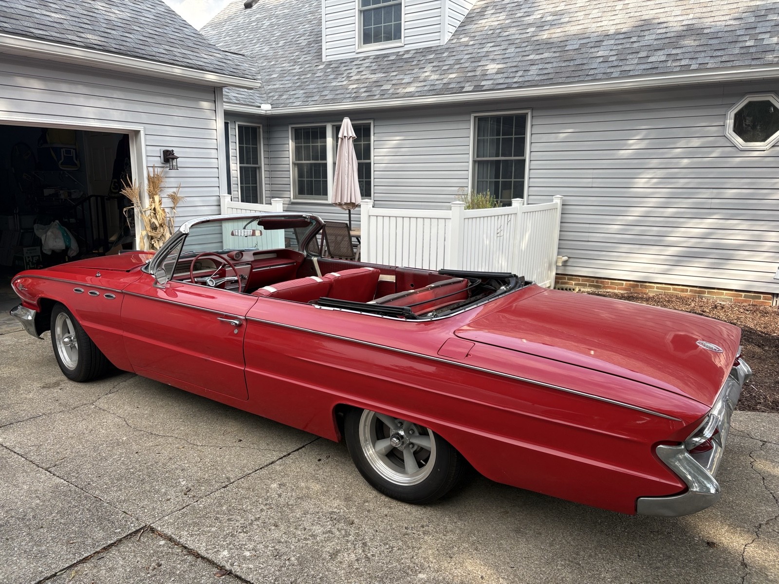 Buick-Le-Sabre-1961-2