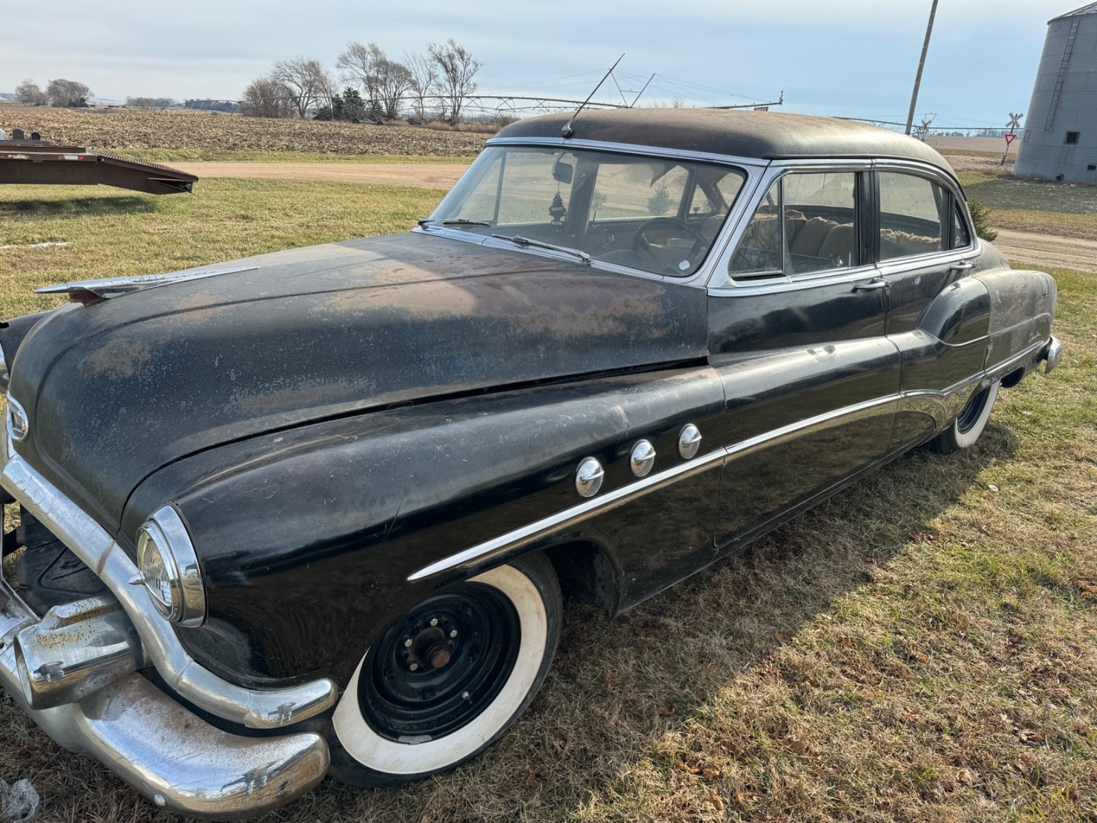 Buick-Other-1951-Sedan-1