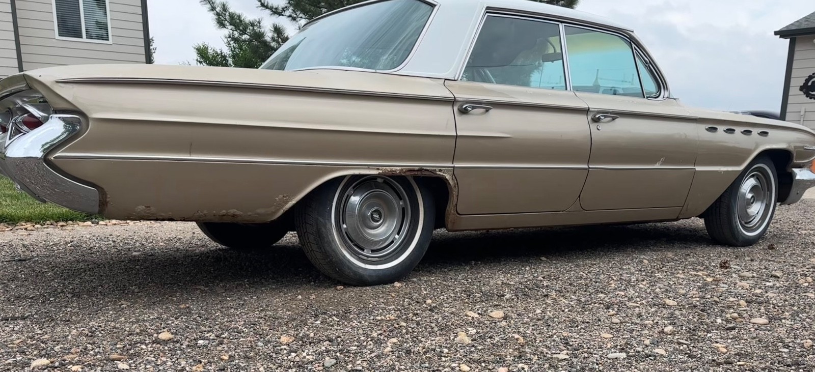 Buick-Other-1961-10