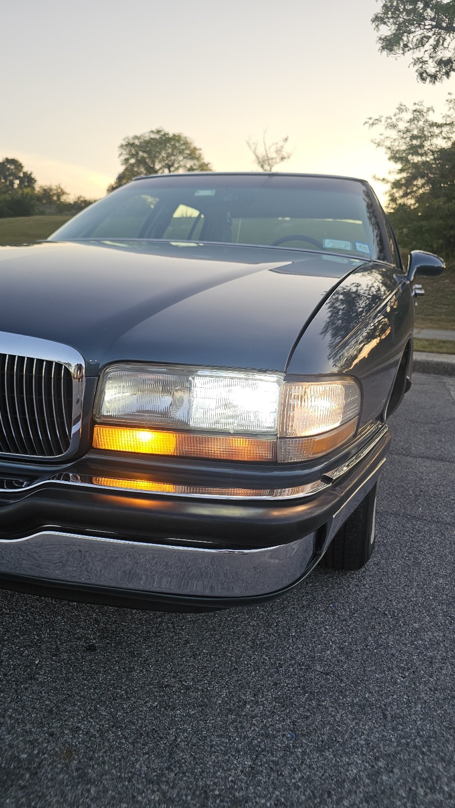 Buick-Park-Avenue-1994-Sedan-1