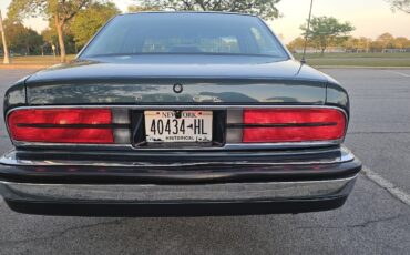 Buick-Park-Avenue-1994-Sedan-2