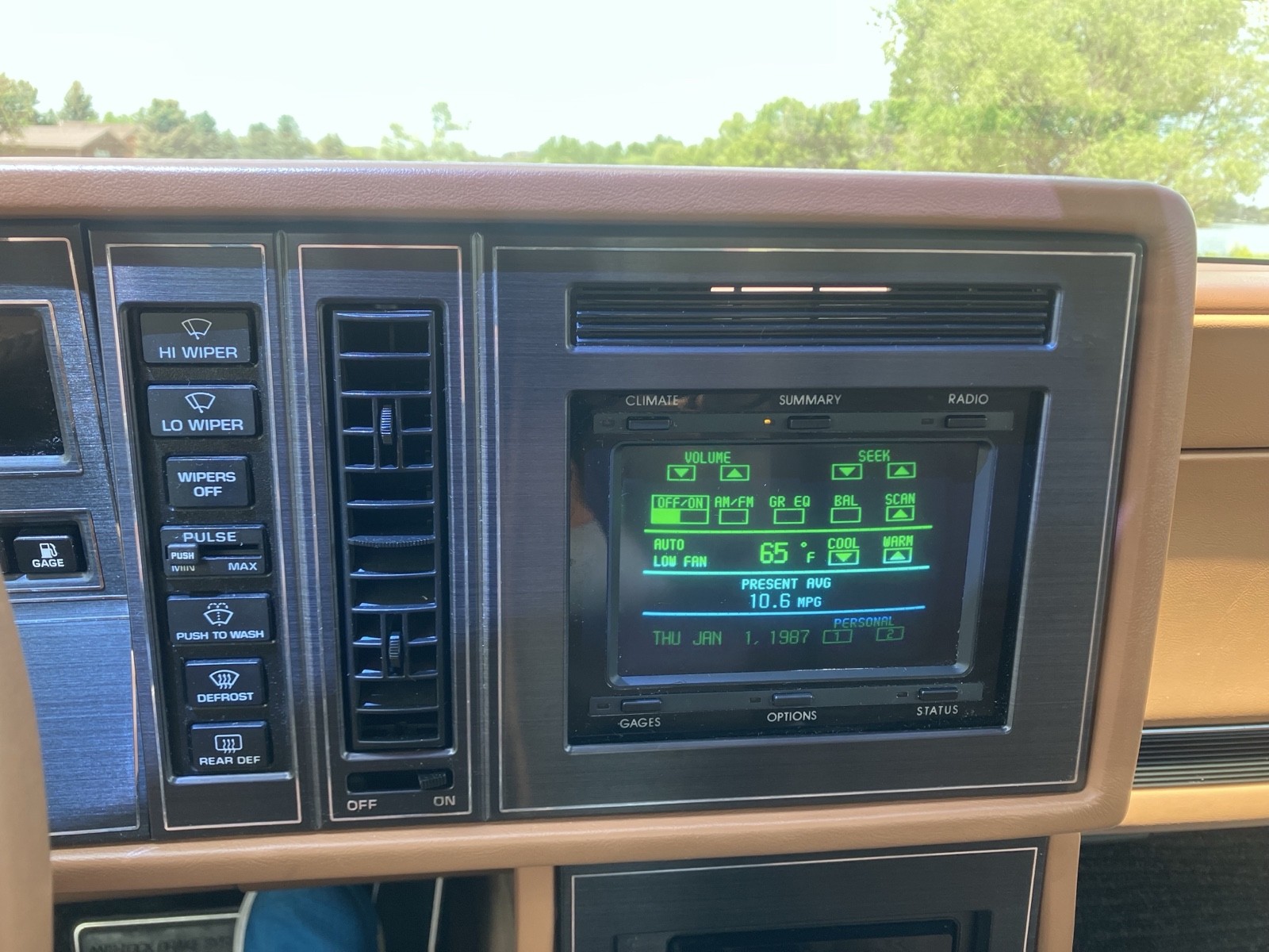 Buick-Reatta-1988-14