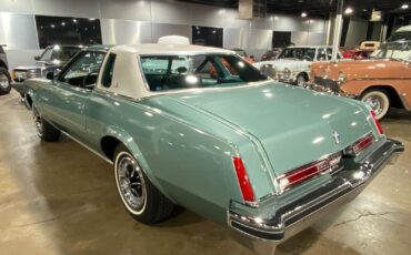 Buick-Regal-1977-Coupe-3