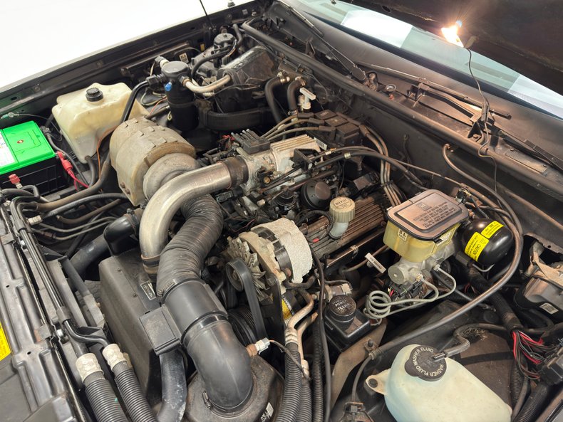 Buick-Regal-1986-Black-Gray-13