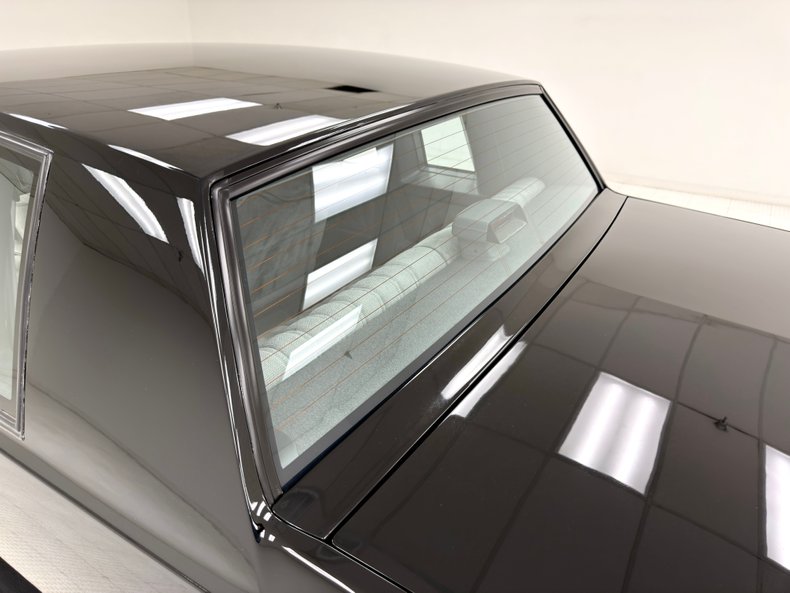 Buick-Regal-1986-Black-Gray-21