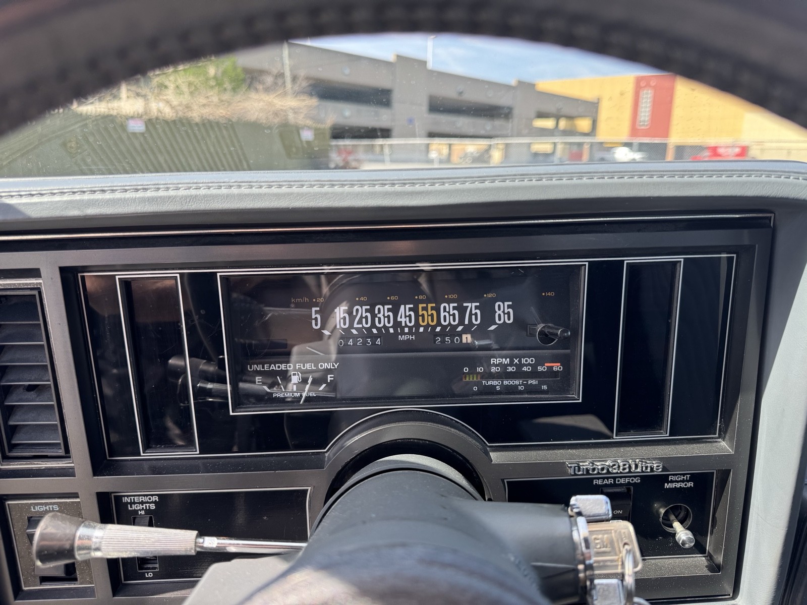 Buick-Regal-1987-14